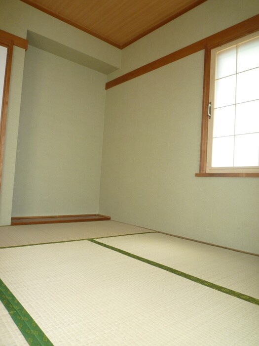 物件内観写真16　(居室)