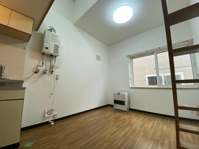 物件内観写真7　(居室)