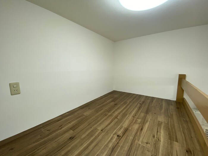 物件内観写真12　(居室)