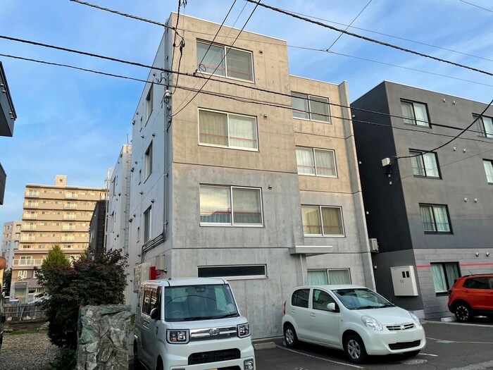 物件外観写真4　(外観写真)