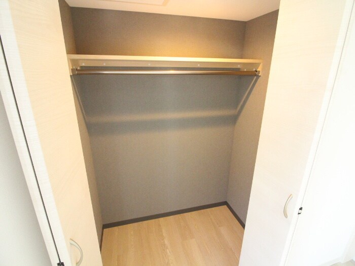 物件内観写真11　(収納)