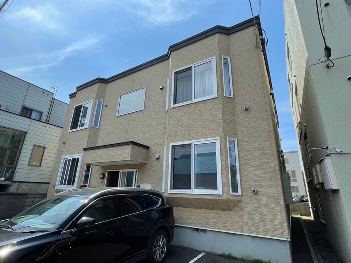 物件外観写真3　(外観写真)