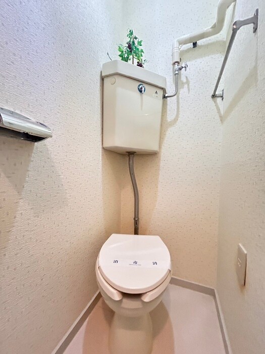 物件内観写真13　(トイレ)