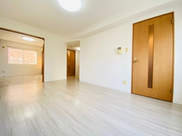 物件内観写真7　(居室)