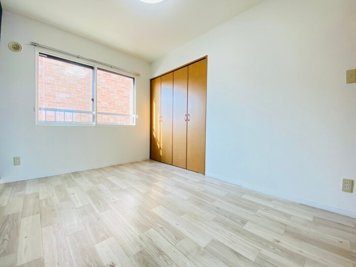 物件内観写真21　(居室)