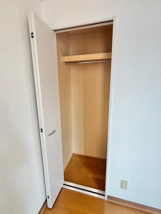 物件内観写真17　(収納)