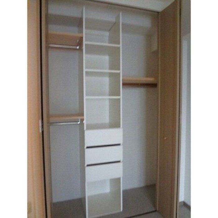 物件内観写真11　(収納)