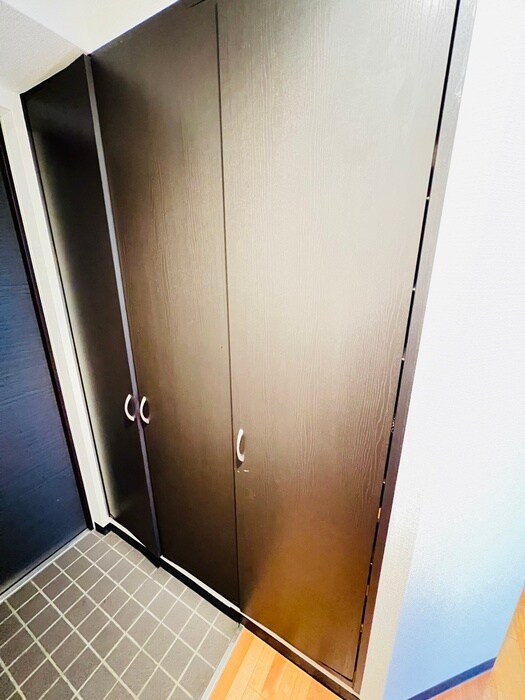 物件内観写真18　(靴箱)