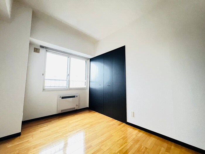 物件内観写真22　(居室)