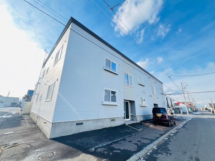 物件外観写真1　(外観写真)