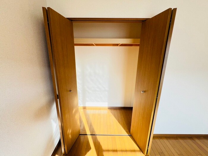 物件内観写真15　(収納)