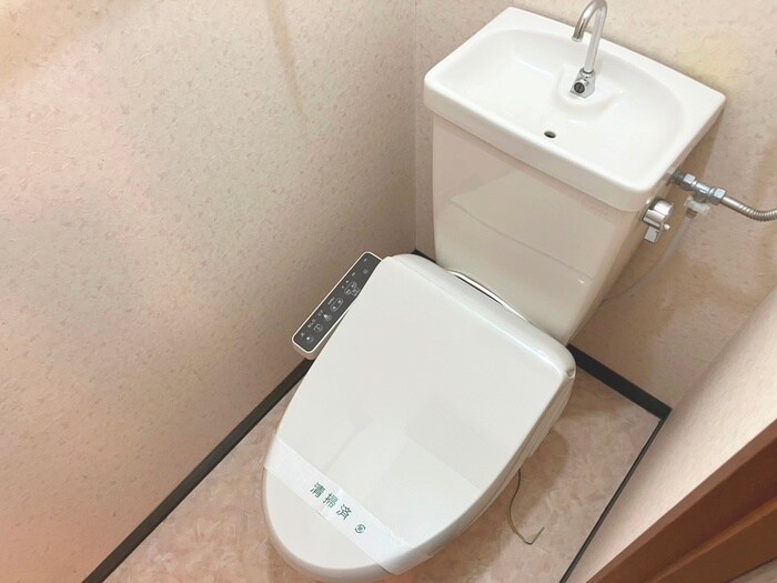 物件内観写真14　(トイレ)