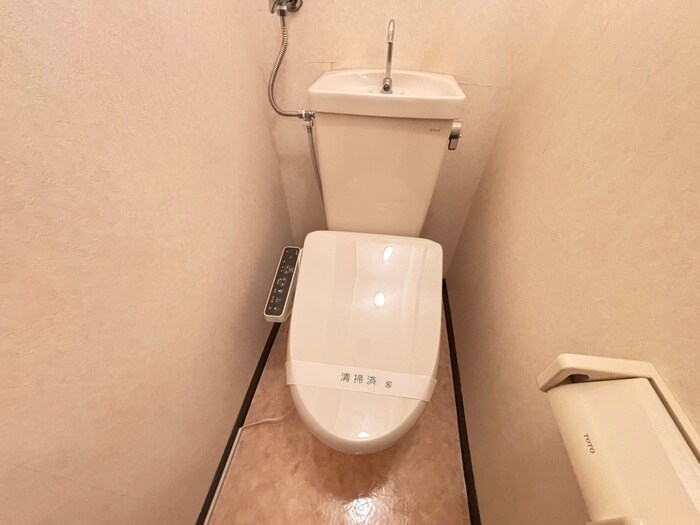 物件内観写真15　(トイレ)