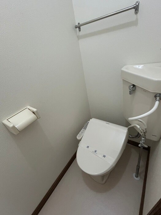 物件内観写真10　(トイレ)