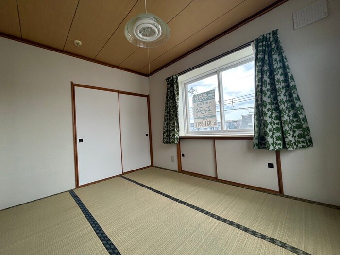 物件内観写真12　(居室)