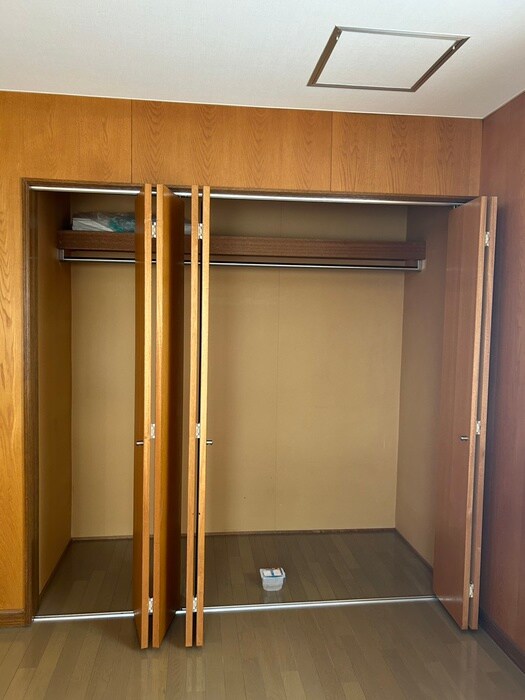 物件内観写真16　(収納)