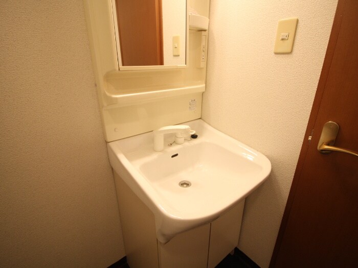 物件内観写真16　(洗面)