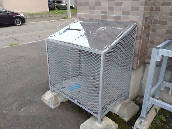 物件外観写真6　(建物設備)