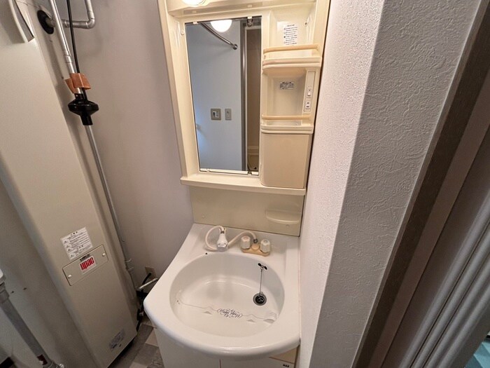 物件内観写真16　(洗面)