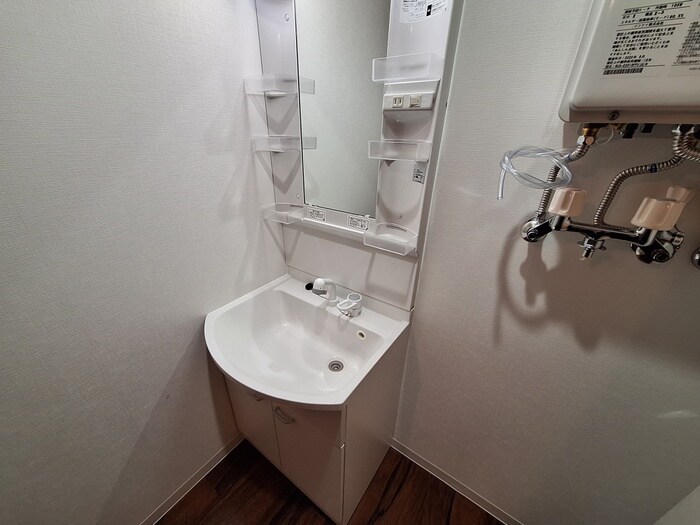 物件内観写真13　(洗面)