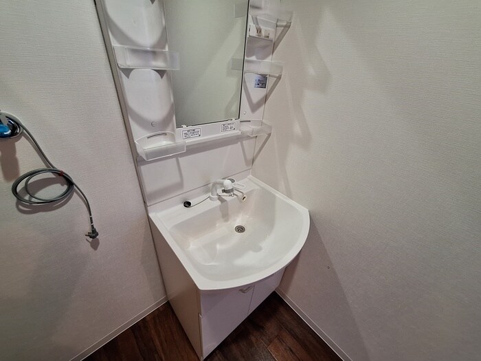 物件内観写真13　(洗面)