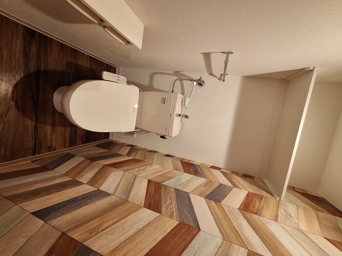 物件内観写真16　(トイレ)