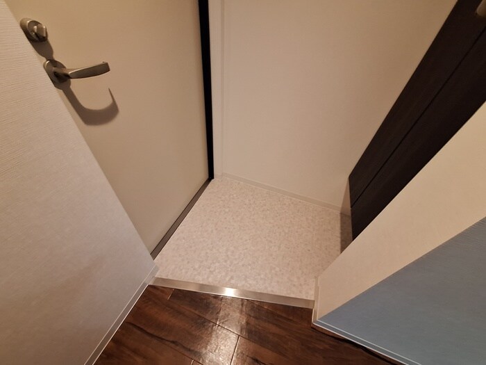 物件内観写真17　(玄関)