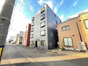 フィオ－レ外観写真