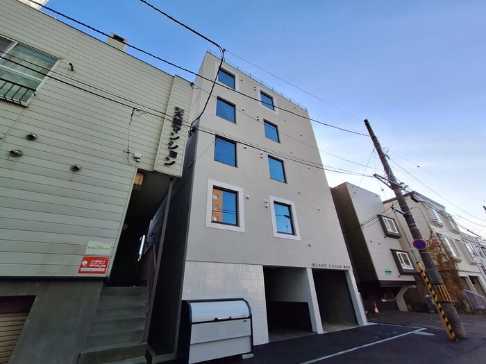 物件外観写真1　(外観写真)