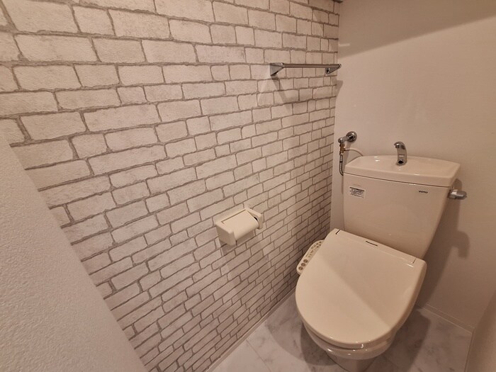 物件内観写真15　(トイレ)