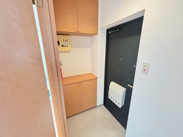 物件内観写真19　(玄関)