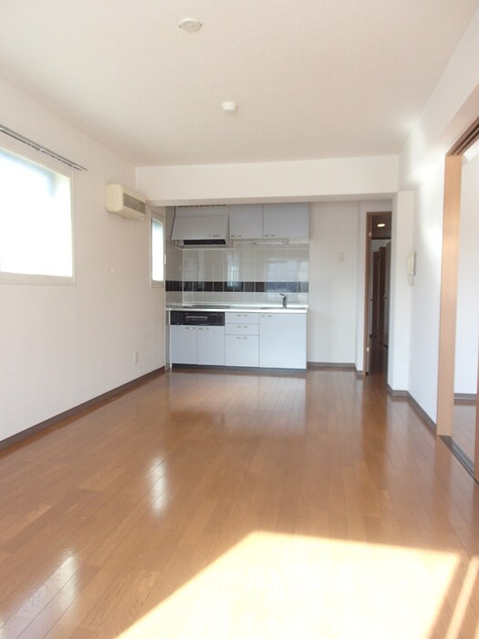 物件内観写真6　(居室)