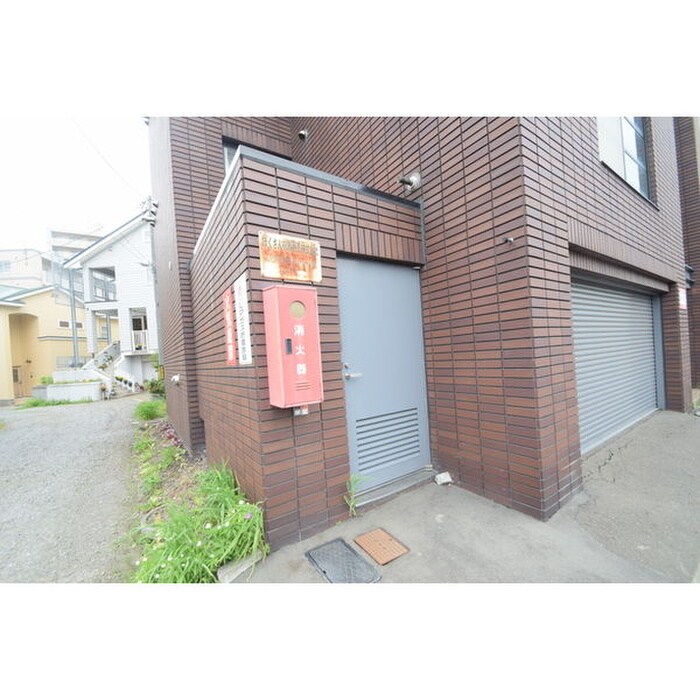 物件外観写真6　(建物設備)