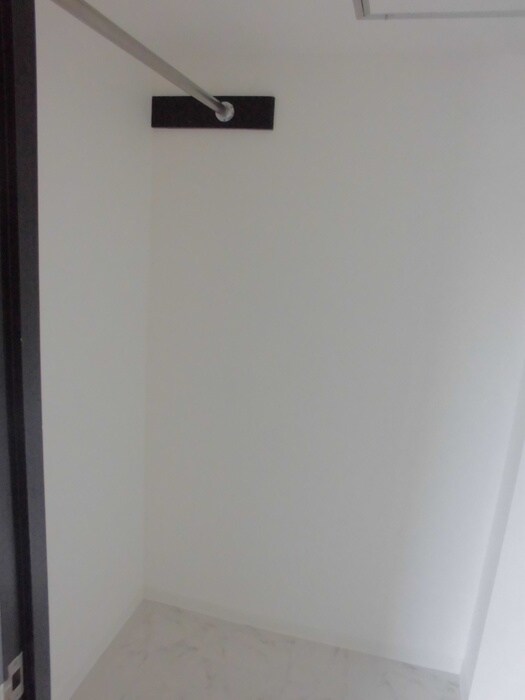 物件内観写真11　(収納)