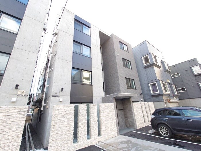 物件外観写真2　(外観写真)