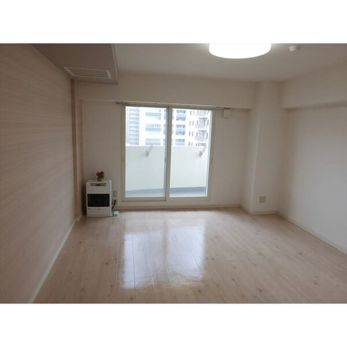 物件内観写真4　(居室)