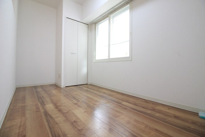 物件内観写真6　(居室)