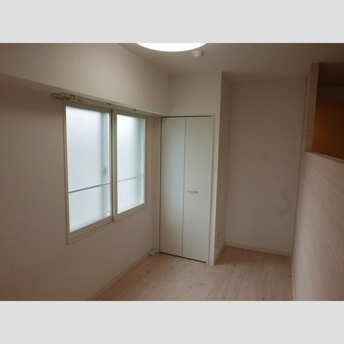 物件内観写真6　(居室)