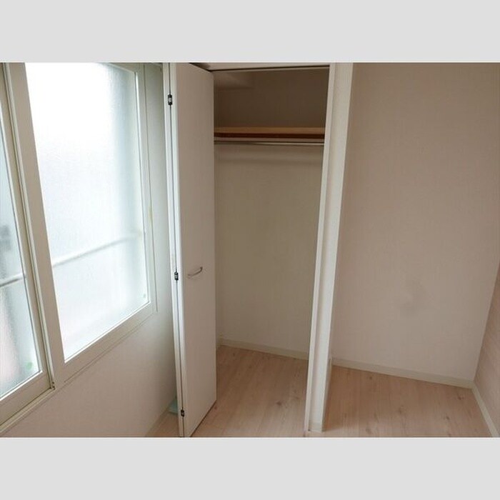 物件内観写真7　(収納)