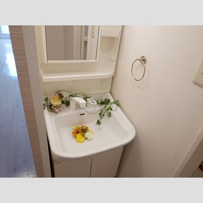物件内観写真10　(洗面)