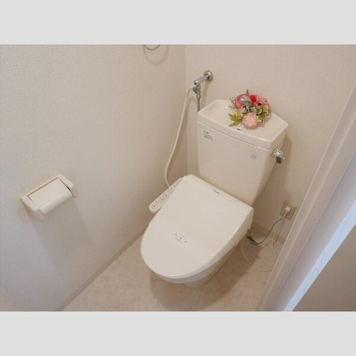 物件内観写真11　(トイレ)