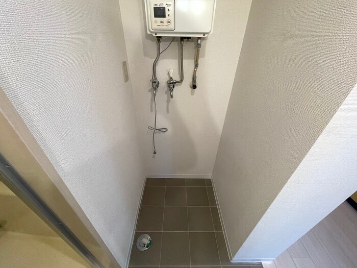 物件内観写真21　(洗濯機置場)