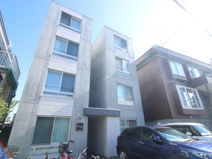 物件外観写真2　(外観写真)