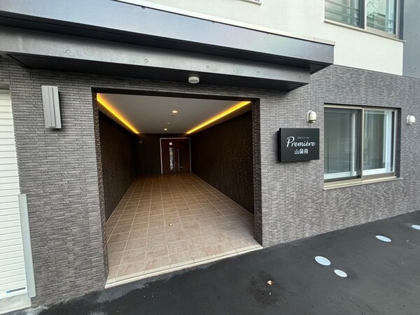 エントランス部分