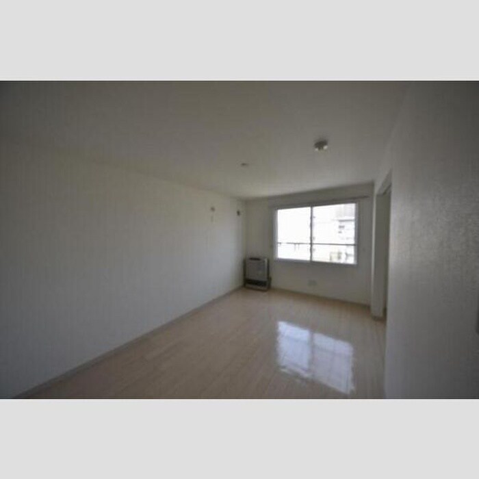 物件内観写真6　(居室)