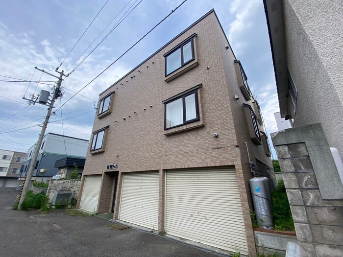 物件外観写真1　(外観写真)