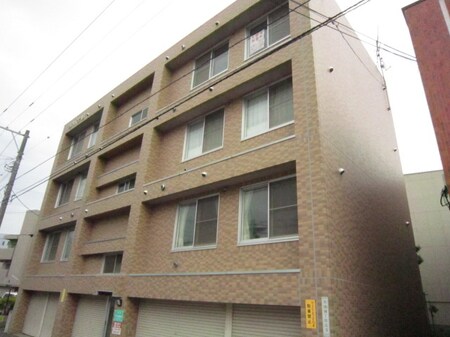 ラハイナ１８外観写真