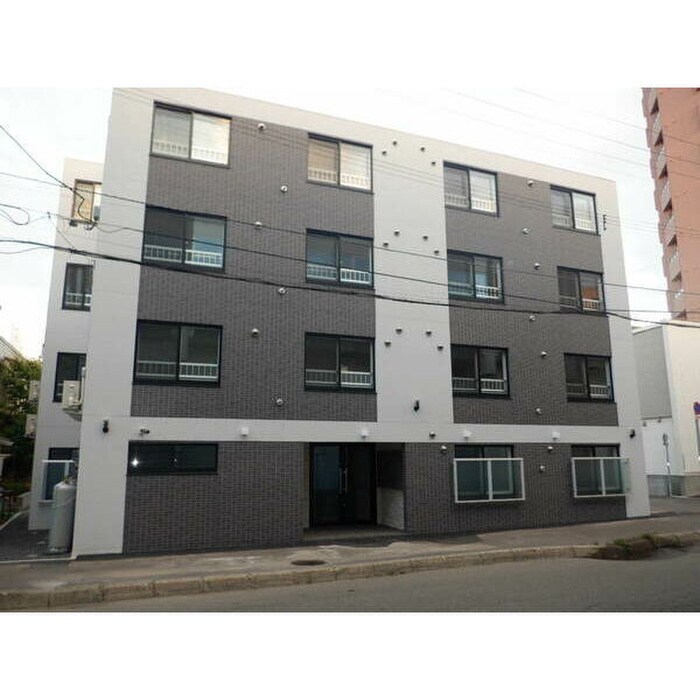 物件外観写真1　(外観写真)