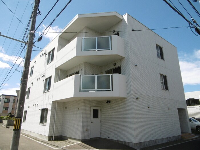 物件外観写真3　(外観写真)