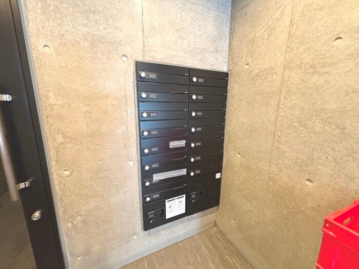 物件外観写真6　(建物設備)